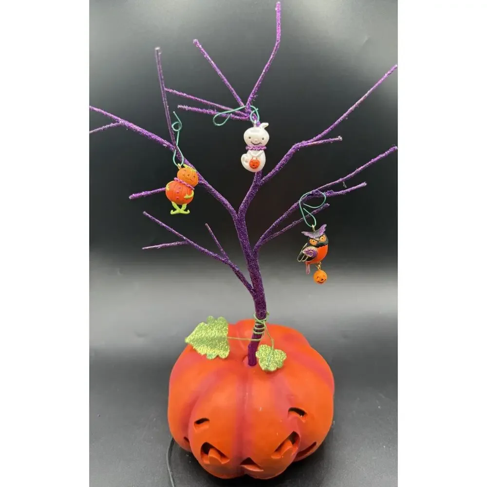 Hallmark Lighted Pumpkin Halloween W/ Mini Ornaments Tree Jack-o-lantern -Lo24